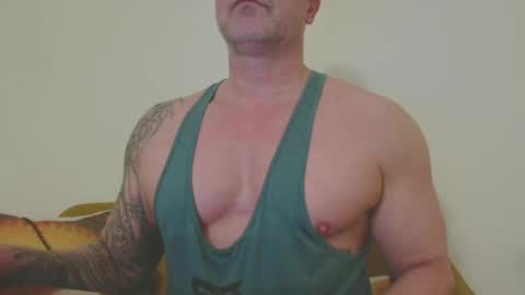 Snapshot of show_on_for_you chatting on 02/25/25, 09:35 show_on_for_you online show from 02/25/25, 09:35