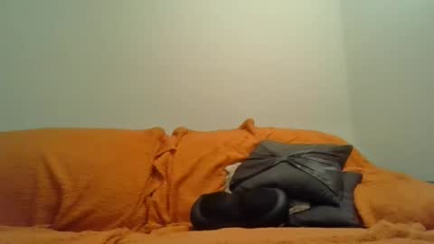 Snapshot of showherenow chatting on 04/19/26, 06:02 showherenow online show from 04/19/26, 06:02