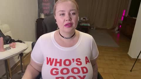 Mimi   online show from 01/19/26, 08:29