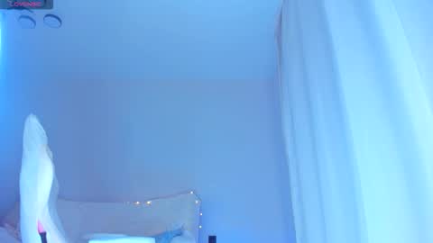 jennywoody online show from 10/31/25, 02:23