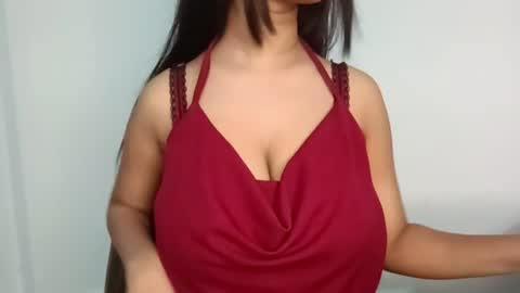 shreya_07 online show from 06/07/26, 07:17