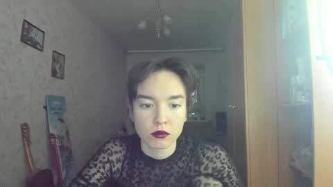 Snapshot of shtuchka2000 chatting on 11/28/25, 08:55 shtuchka2000 online show from 11/28/25, 08:55