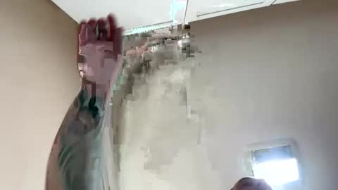 Snapshot of shubby420 chatting on 01/09/25, 04:06 YeahBoi420 online show from 01/09/25, 04:06