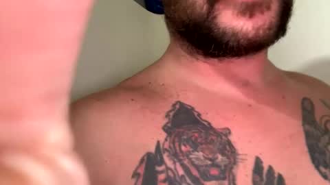 Snapshot of shubby420 chatting on 02/11/25, 01:51 YeahBoi420 online show from 02/11/25, 01:51