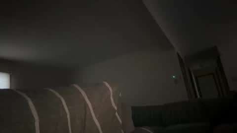 Snapshot of shubby420 chatting on 12/15/25, 12:53 YeahBoi420 online show from 12/15/25, 12:53