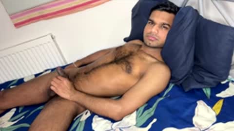 shubh509083 online show from 04/19/26, 08:24