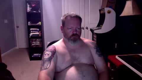 Snapshot of shughes740 chatting on 03/31/26, 12:34 shughes740 online show from 03/31/26, 12:34