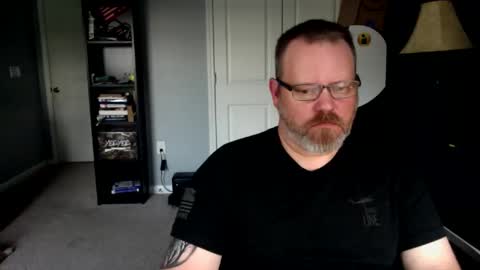 Snapshot of shughes740 chatting on 04/15/26, 11:27 shughes740 online show from 04/15/26, 11:27