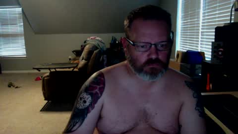 Snapshot of shughes740 chatting on 07/07/26, 10:36 shughes740 online show from 07/07/26, 10:36
