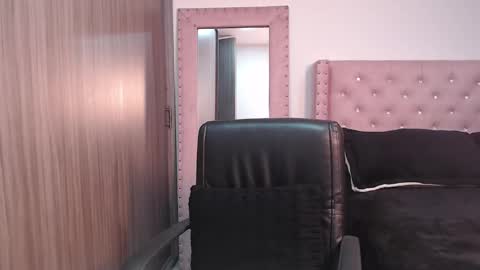 Snapshot of shukura_bsb chatting on 02/11/26, 04:23 Samara online show from 02/11/26, 04:23