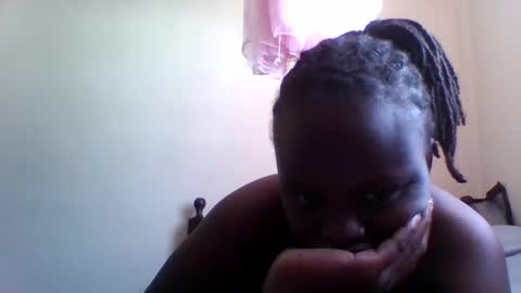 Snapshot of shwary_sugarsugar chatting on 02/11/25, 12:05 shwary_sugarsugar online show from 02/11/25, 12:05