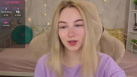 Snapshot of shy__polly chatting on 06/11/26, 12:08 Polly online show from 06/11/26, 12:08