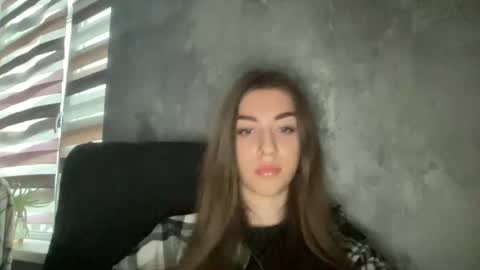 Snapshot of shy_cute07 chatting on 11/12/25, 01:22 shy_cute07 online show from 11/12/25, 01:22