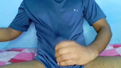 shyeyes online show from 12/04/24, 02:42