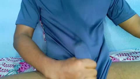 shyeyes online show from 12/23/24, 02:56