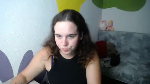 Snapshot of shy_lil chatting on 09/10/25, 12:16 shy_lil online show from 09/10/25, 12:16