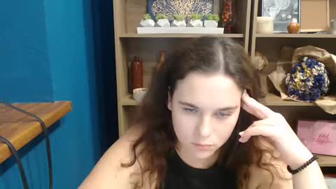 Snapshot of shy_lil chatting on 09/24/25, 02:42 shy_lil online show from 09/24/25, 02:42
