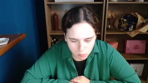 Snapshot of shy_lil chatting on 10/19/25, 03:34 shy_lil online show from 10/19/25, 03:34