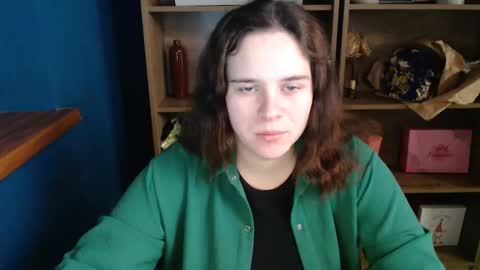 Snapshot of shy_lil chatting on 10/21/25, 02:29 shy_lil online show from 10/21/25, 02:29