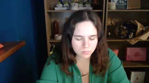 Snapshot of shy_lil chatting on 10/23/25, 02:49 shy_lil online show from 10/23/25, 02:49