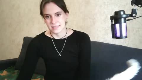 shy_miracle online show from 06/03/26, 03:50