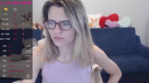 Snapshot of shy_moony chatting on 03/11/25, 06:52 just Alex online show from 03/11/25, 06:52