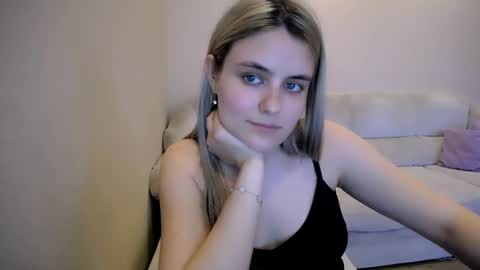 shy_sabrina_ online show from 04/27/26, 03:32