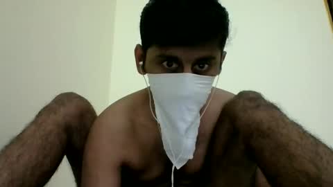 Snapshot of shyamsundr619 chatting on 10/22/25, 02:17 SHYAM online show from 10/22/25, 02:17