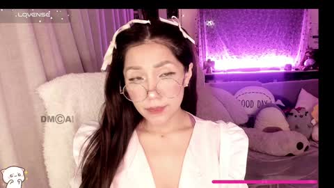 Snapshot of shyangie24 chatting on 01/19/25, 03:18 Angeline 3 independent come here when am horny... online show from 01/19/25, 03:18