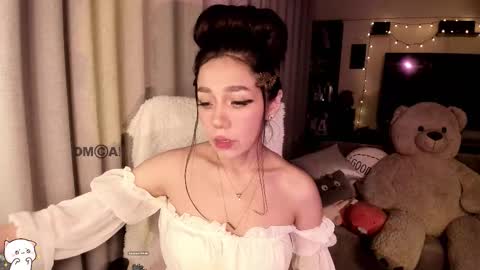 Snapshot of shyangie24 chatting on 09/13/25, 05:51 Angeline 3 independent come here when am horny... online show from 09/13/25, 05:51