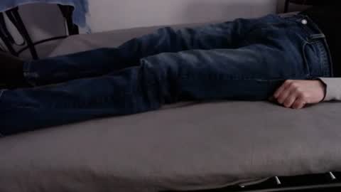 Snapshot of shyboyfu chatting on 02/19/25, 09:28 Funtimes online show from 02/19/25, 09:28