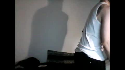 Snapshot of shyboyhugecum2020 chatting on 03/08/25, 04:45 shyboyhugecum2020 online show from 03/08/25, 04:45