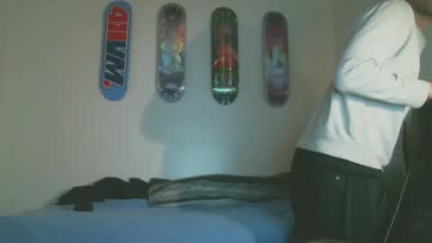 shyboyhugecum2020 online show from 05/02/26, 04:06