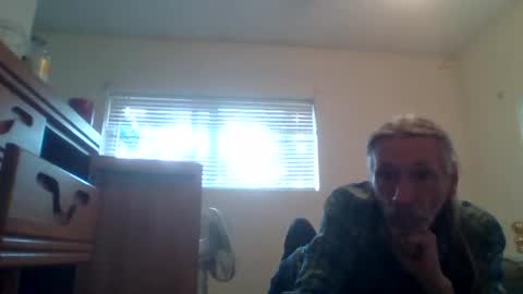 Snapshot of shyboyjohnnie chatting on 06/30/26, 11:17 shyboyjohnnie online show from 06/30/26, 11:17