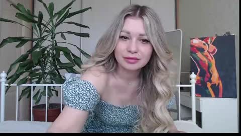Snapshot of shyevaa chatting on 05/24/26, 03:55 Eva online show from 05/24/26, 03:55
