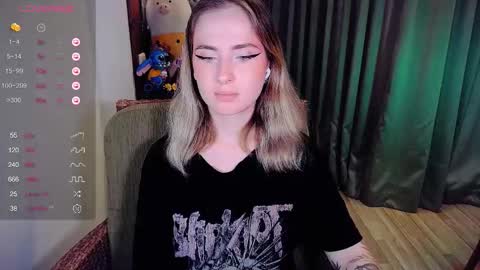 Effie online show from 10/03/25, 05:04