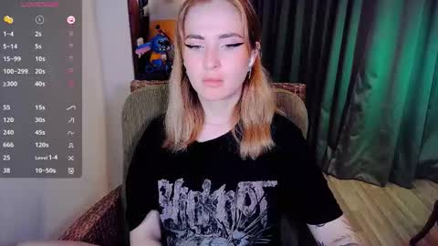 Effie online show from 11/15/25, 08:55