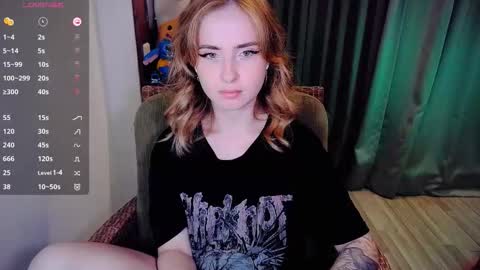 Effie online show from 12/15/25, 08:51