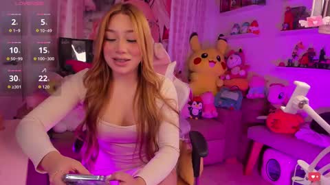 Snapshot of shygoddess_69 chatting on 10/16/25, 12:44 shygoddess_69 online show from 10/16/25, 12:44