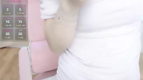 nana online show from 06/05/26, 01:12