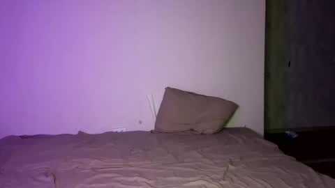 Tom and Betty online show from 12/17/24, 02:22