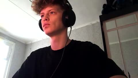 Tom and Betty online show from 02/06/25, 04:31