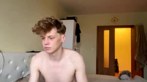 Tom and Betty online show from 12/02/25, 06:41