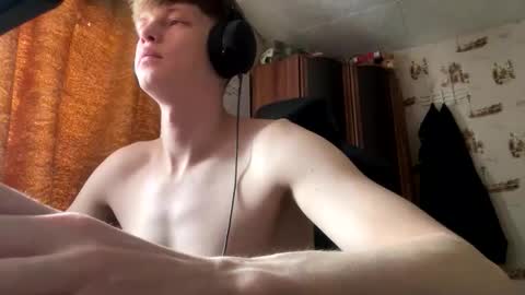 Tom and Betty online show from 12/15/25, 07:34