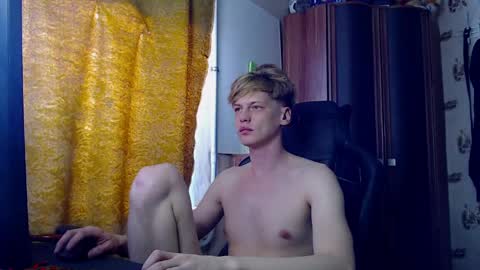 Tom and Betty online show from 04/08/26, 07:52