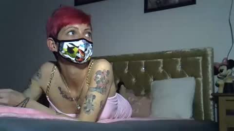 Nina online show from 05/18/26, 07:41