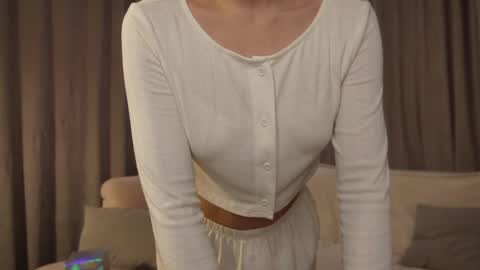 Tanya online show from 04/21/26, 01:06