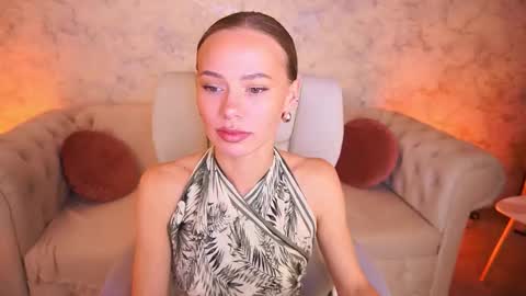 Snapshot of shyysiren chatting on 09/21/25, 06:15 shyysiren online show from 09/21/25, 06:15