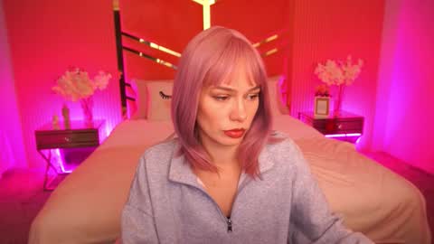 Snapshot of shyysiren chatting on 10/05/25, 07:17 shyysiren online show from 10/05/25, 07:17