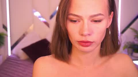 Snapshot of shyysiren chatting on 12/02/25, 09:03 shyysiren online show from 12/02/25, 09:03